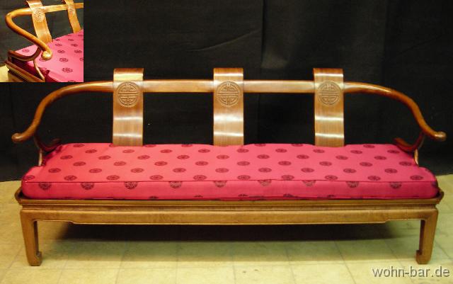 japansofa sofa, japan, ca.1930, nussbaum,<br>
190cm b, 70cm t, 77cm h, sitzh 40cm,<br>
sehr bequem, auch wenn es auf den ersten blick nicht so aussieht,<br>
650,- euro 