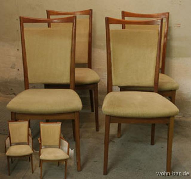 kirschbaumstuehle kirschbaumsthle, ca. anfang 70er jahre,<br>
4 stk. b 46cm, t 47cm, h 95cm, sitzh 45cm, <br> 2 stk armlehnsthle, wie oben nur 56cm breit,<br>
6sthle zusammen 250,-euro